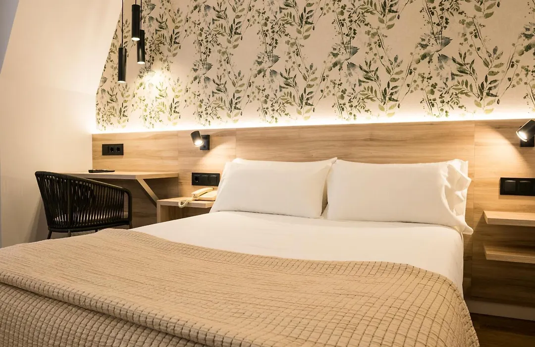 Hotel Piramide-1